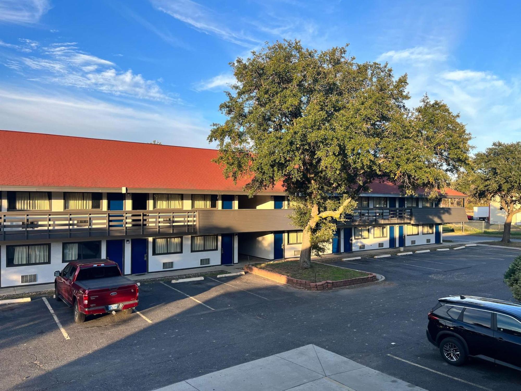 Studio 6 Suites Shreveport, La Industrial Loop Bagian luar foto